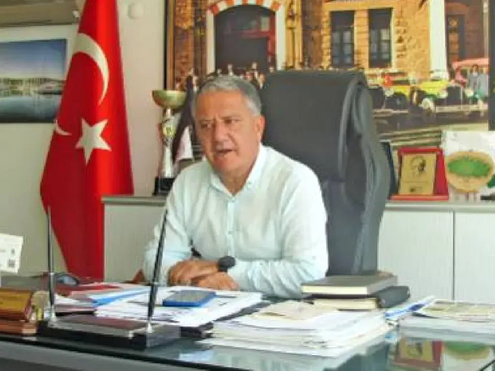 Çeşme'ye sanayi sitesi yapana heykel dikme sözü