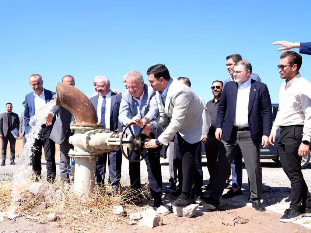 "İzmir'de 15 milyar dolarlık tarım devrimi gerçekleştiriyoruz"