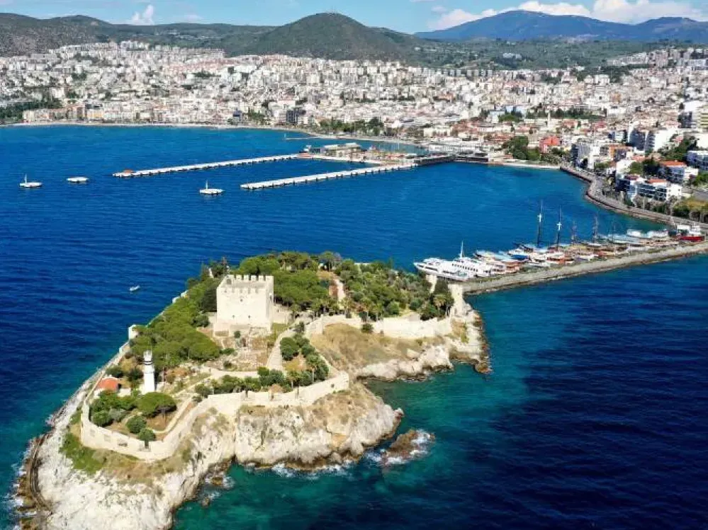 Kuşadası’nda ‘savaş’ iptali… Kruvaziyer devi seferleri iptal etti