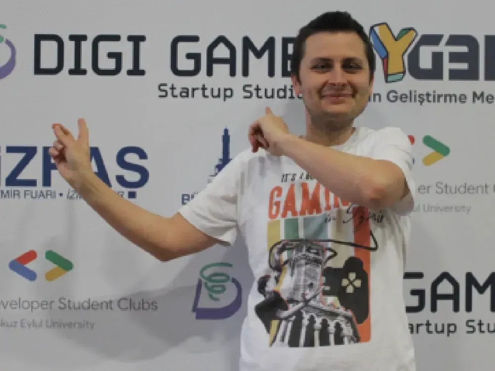 Genç girişimci Doruk, İzmir’den dünyaya oyun pazarlıyor