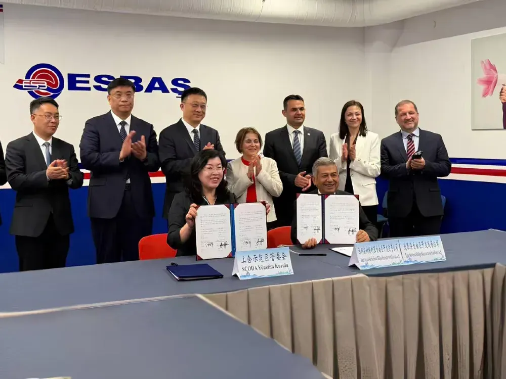 İzmir’in iki serbest bölgesi Çin’in dev projesine bağlanıyor