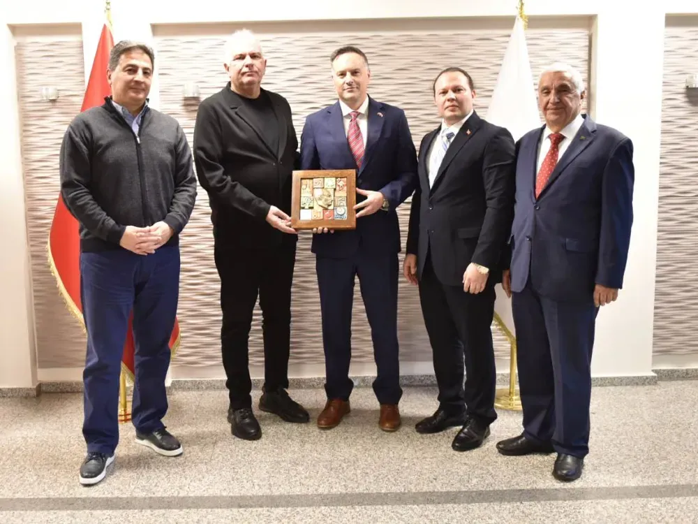 İzmirli sanayiciler Ekvator ile iş birliği yapacak